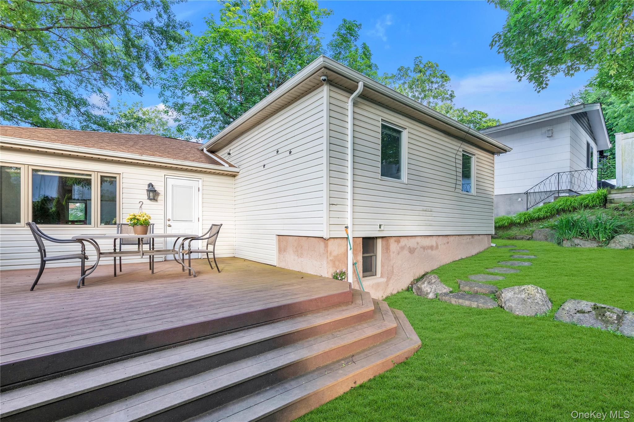 90 Virginia Drive – For Sale photo 20