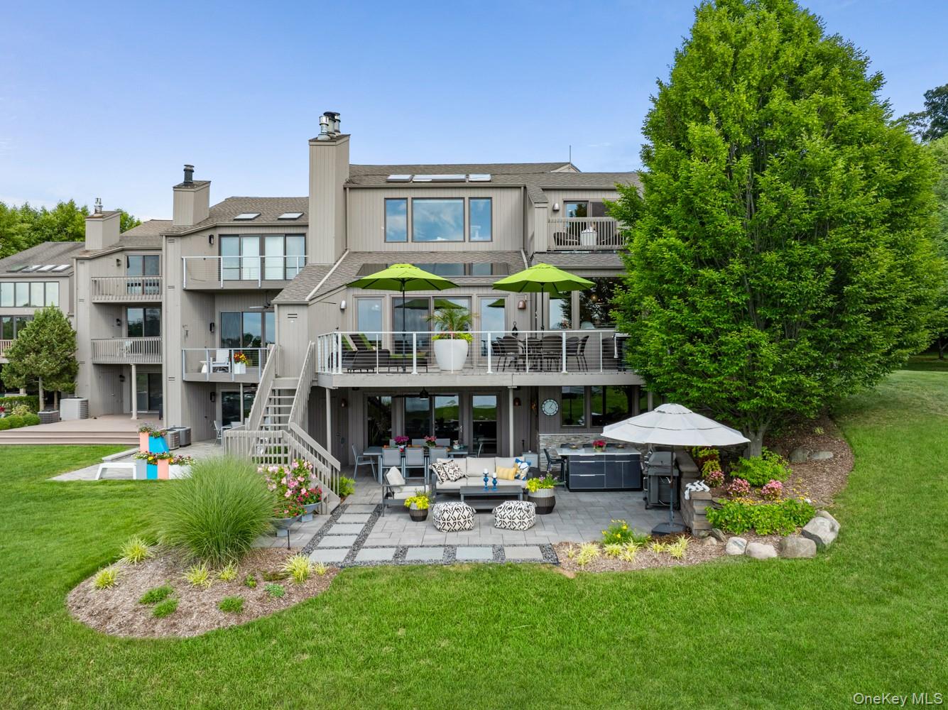 15 Harbour Point Drive – For Sale photo 48