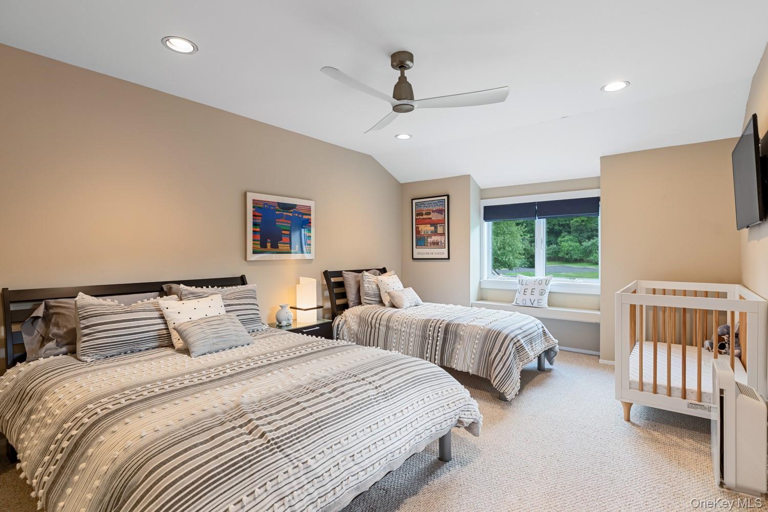 15 Harbour Point Drive – For Sale photo 37