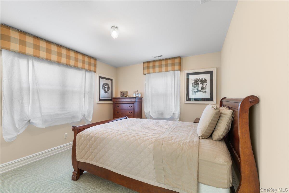 42 North Road – For Sale photo 27