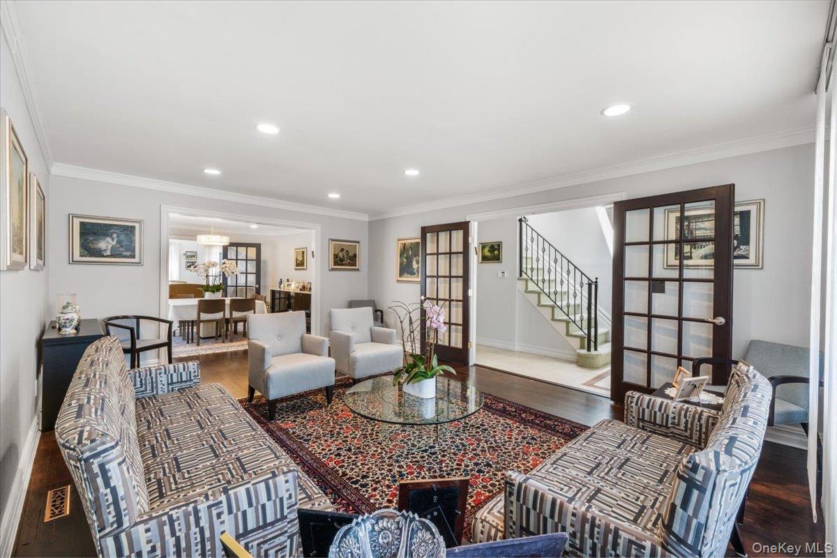 42 North Road – For Sale photo 7