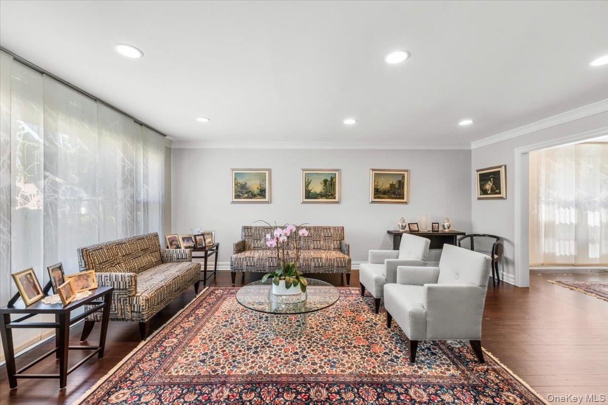 42 North Road – For Sale photo 6