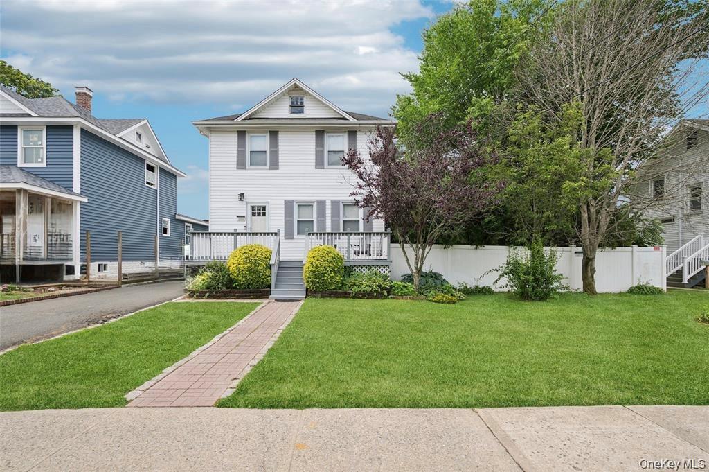 104 Park Avenue – For Sale