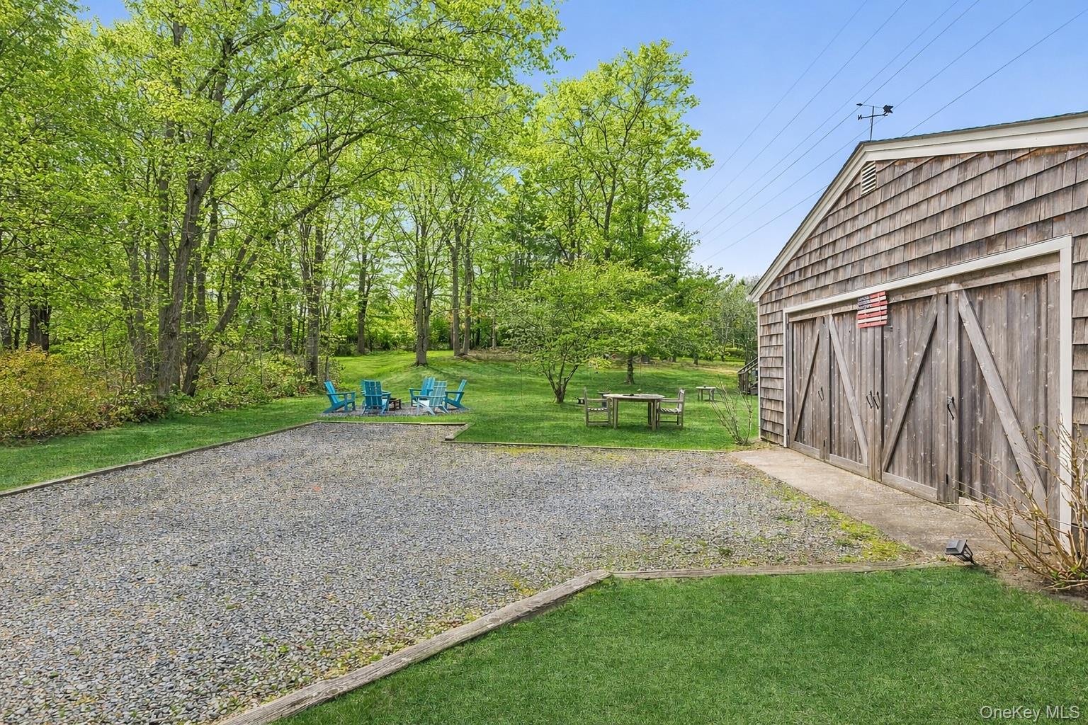 111 Oak Lane – For Sale photo 9