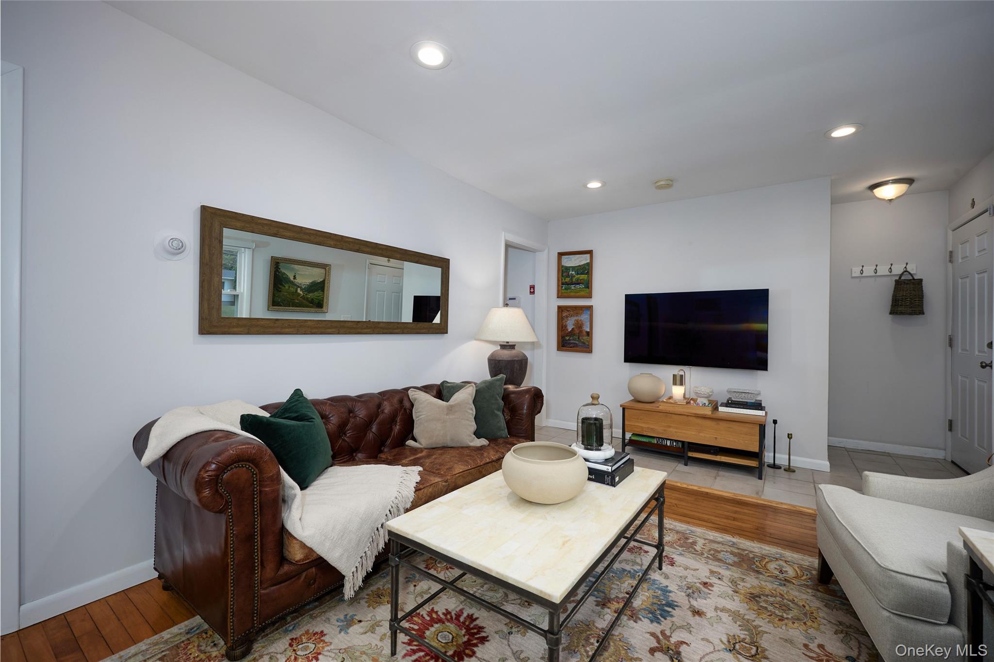 181 N Grand Avenue – For Sale photo 6