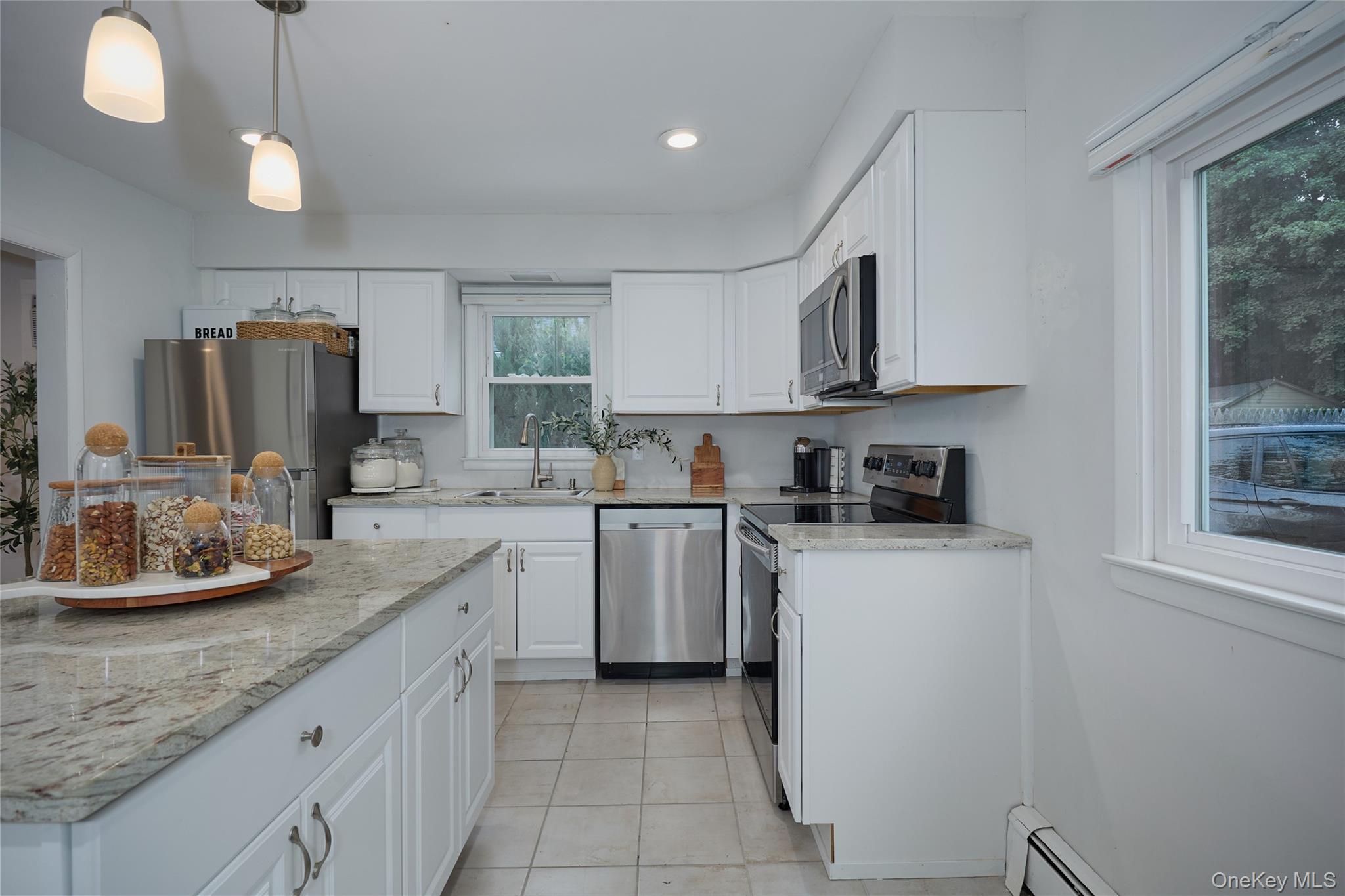 181 N Grand Avenue – For Sale photo 20