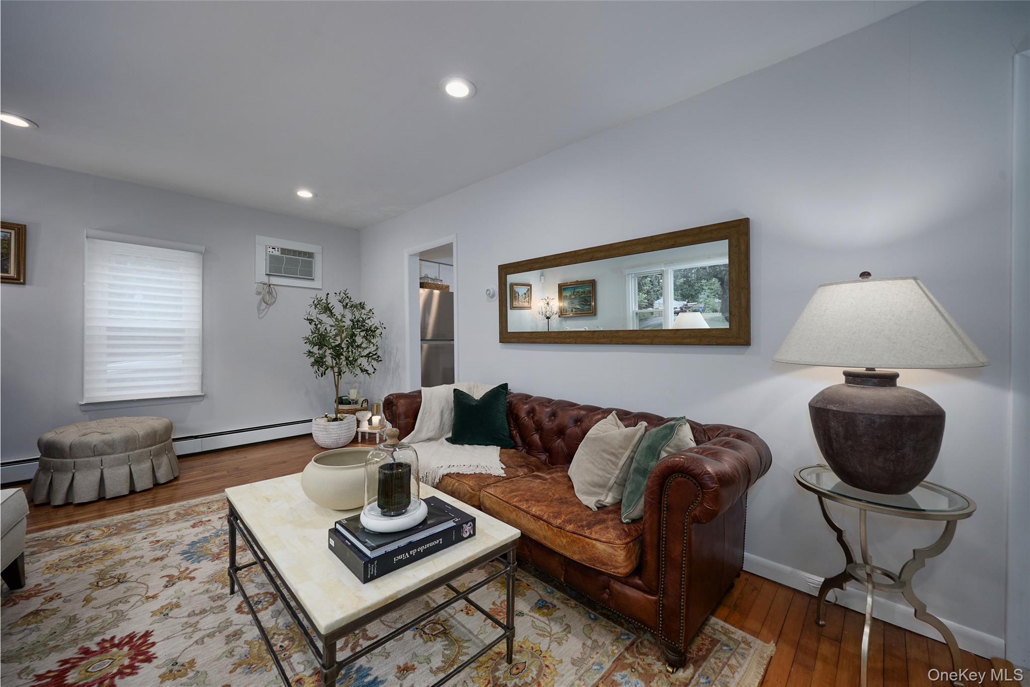 181 N Grand Avenue – For Sale photo 3