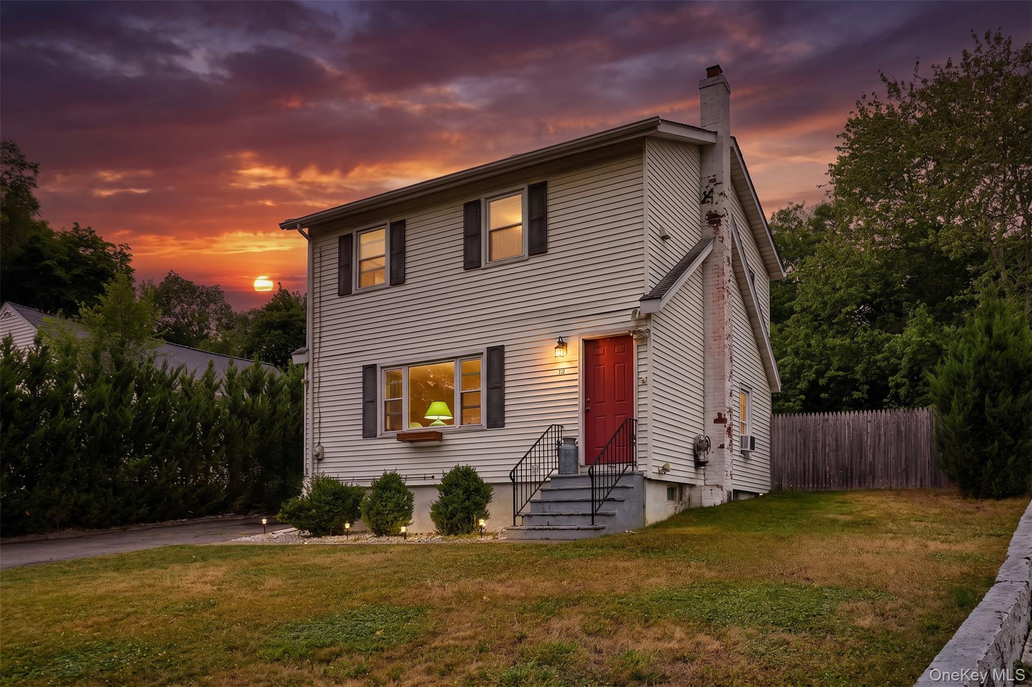 181 N Grand Avenue – For Sale photo 2