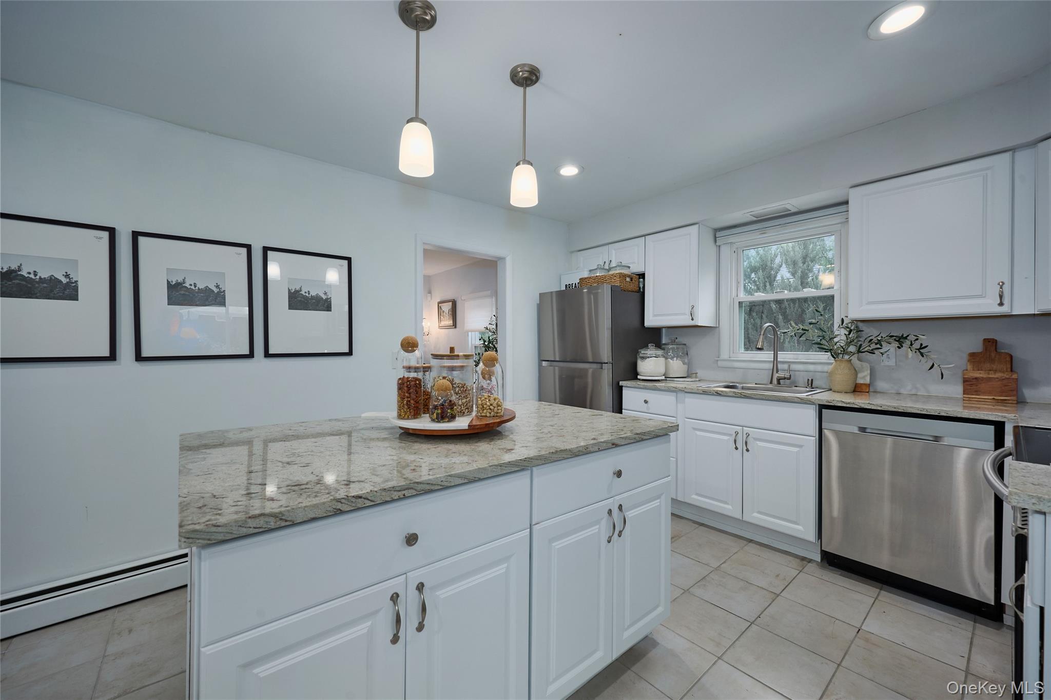 181 N Grand Avenue – For Sale photo 21