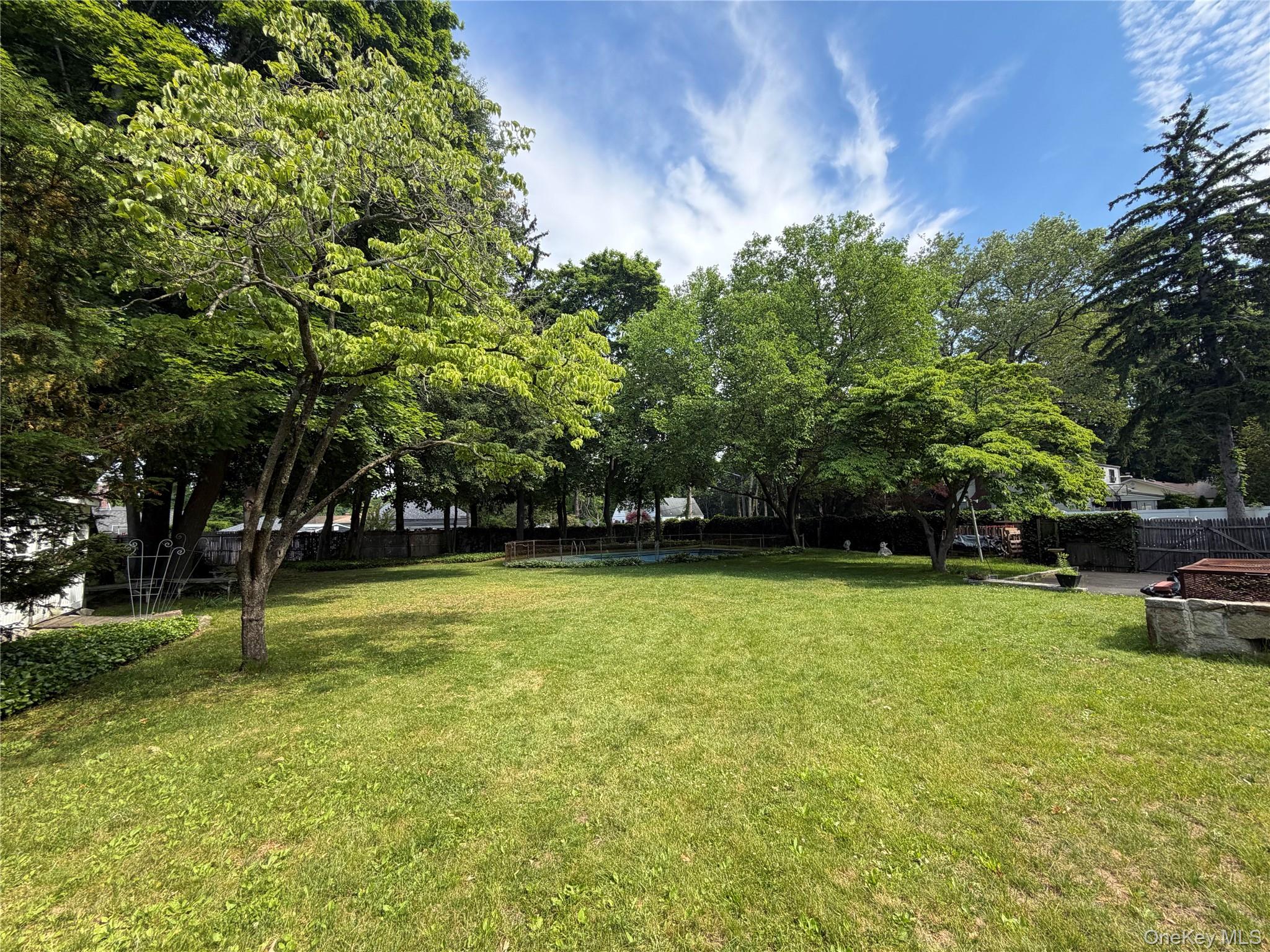 15 Ingersoll Street – For Sale photo 3