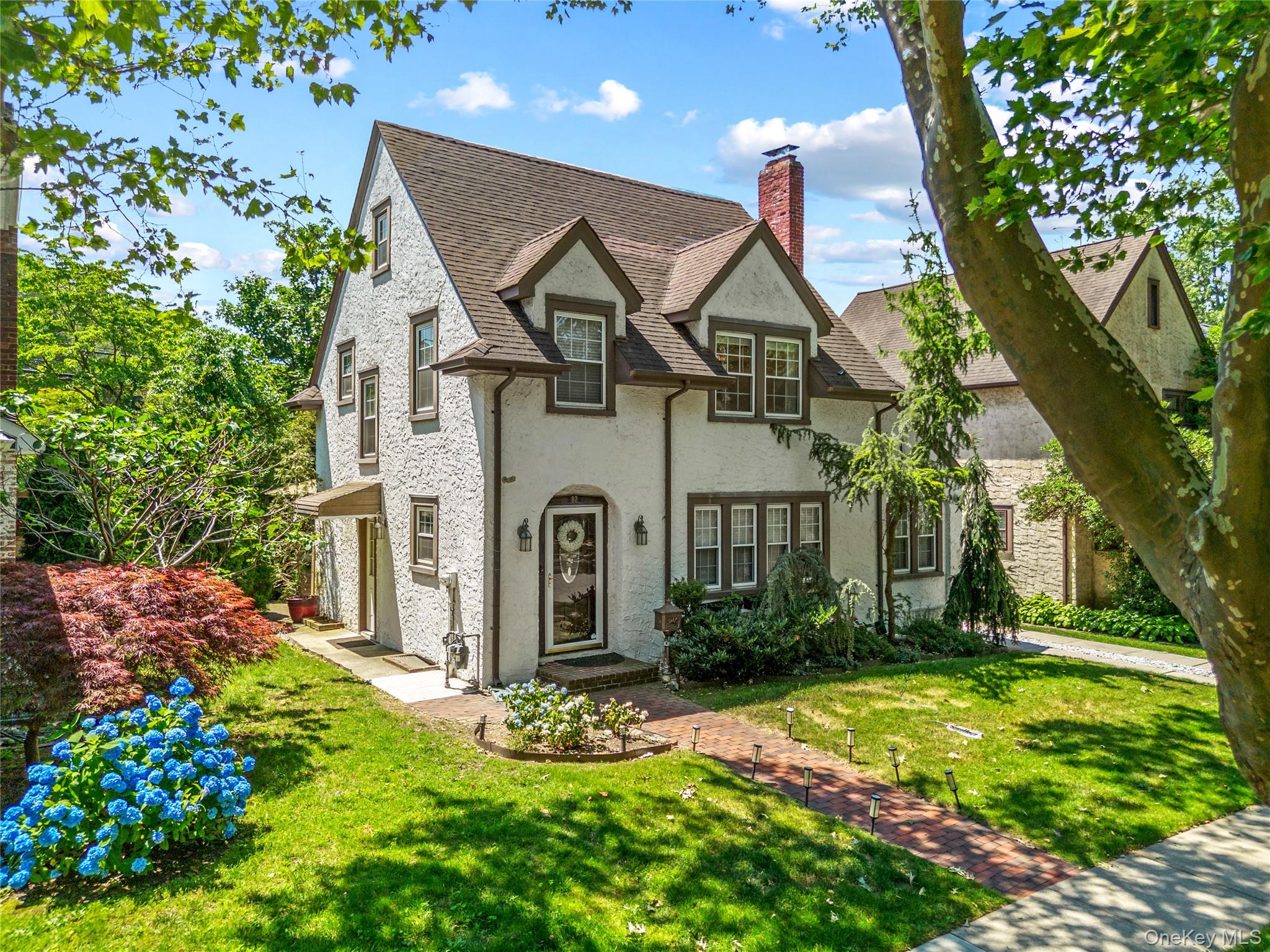 82 Superior Road – For Sale photo 13