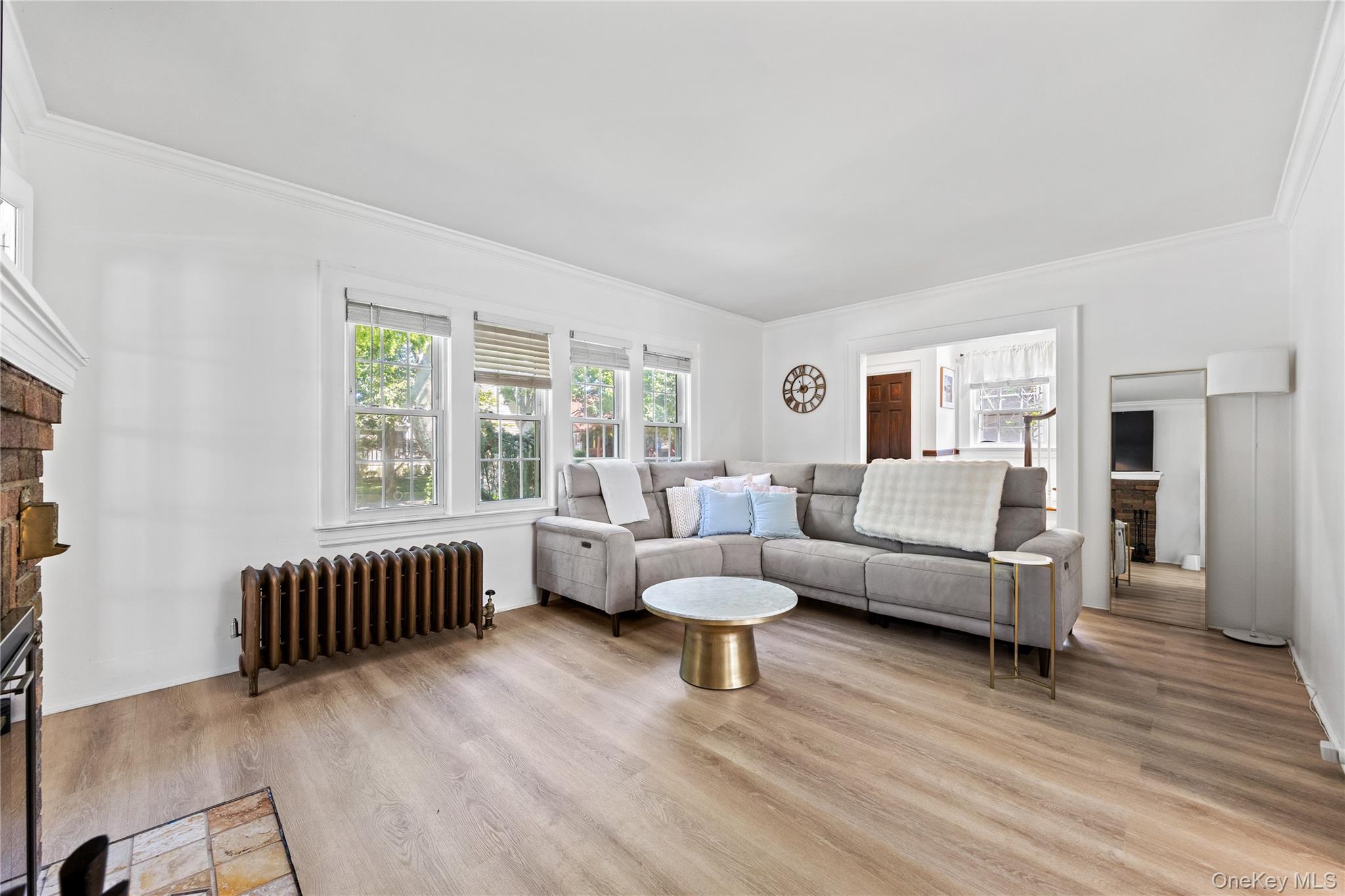 82 Superior Road – For Sale photo 3