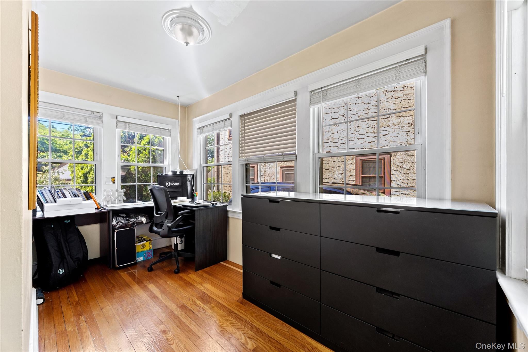 82 Superior Road – For Sale photo 4