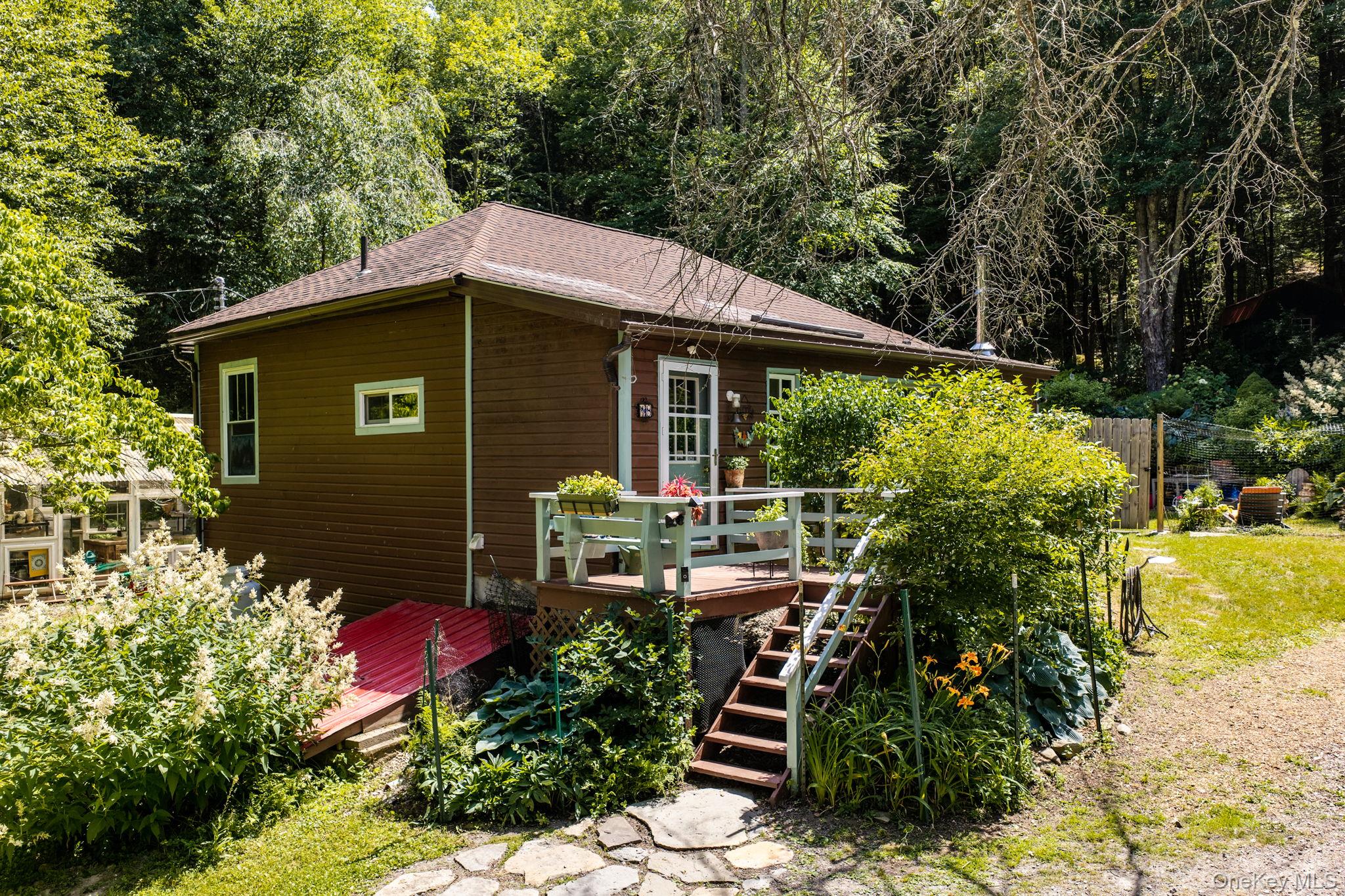 10 Church Road – For Sale photo 3