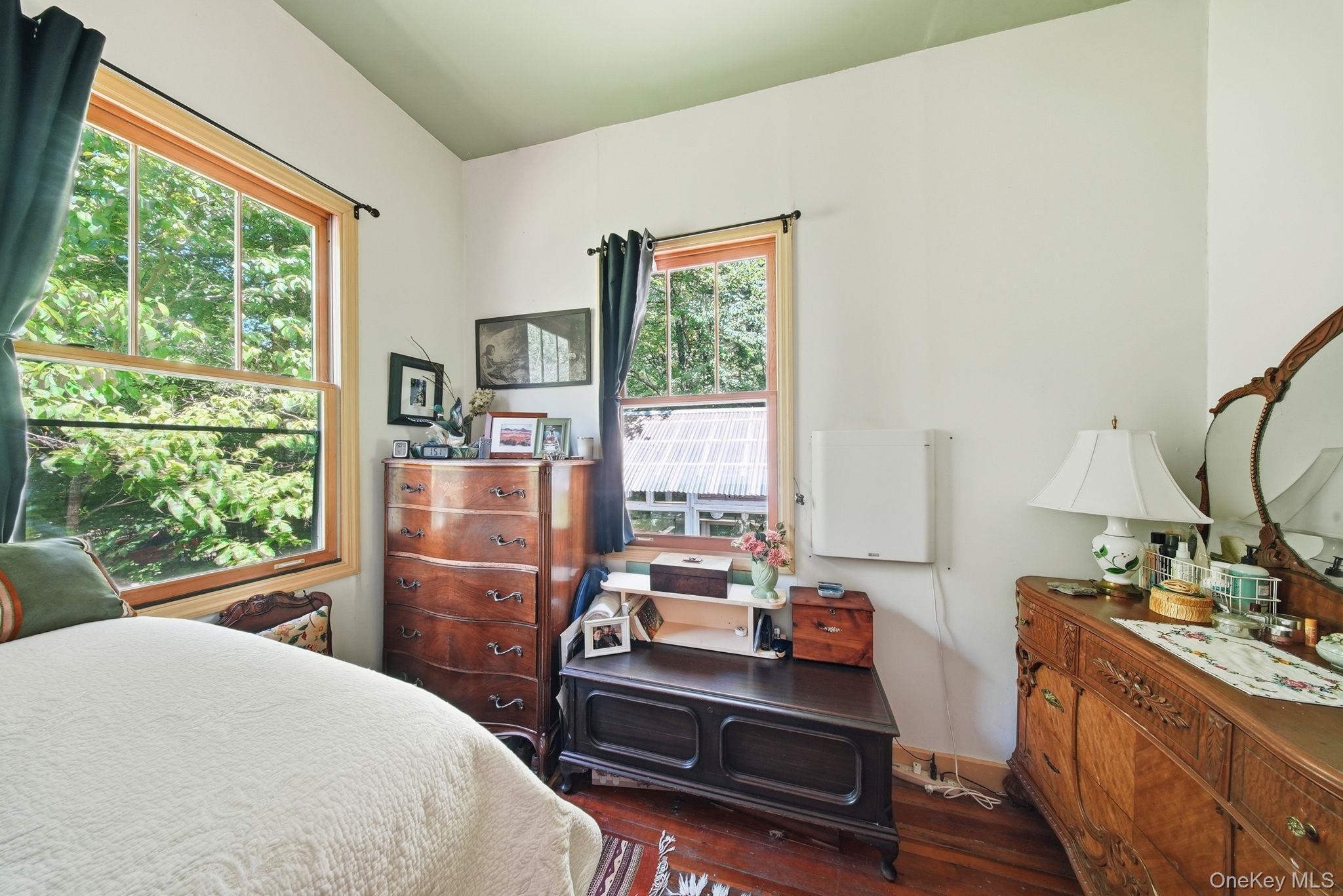 10 Church Road – For Sale photo 14