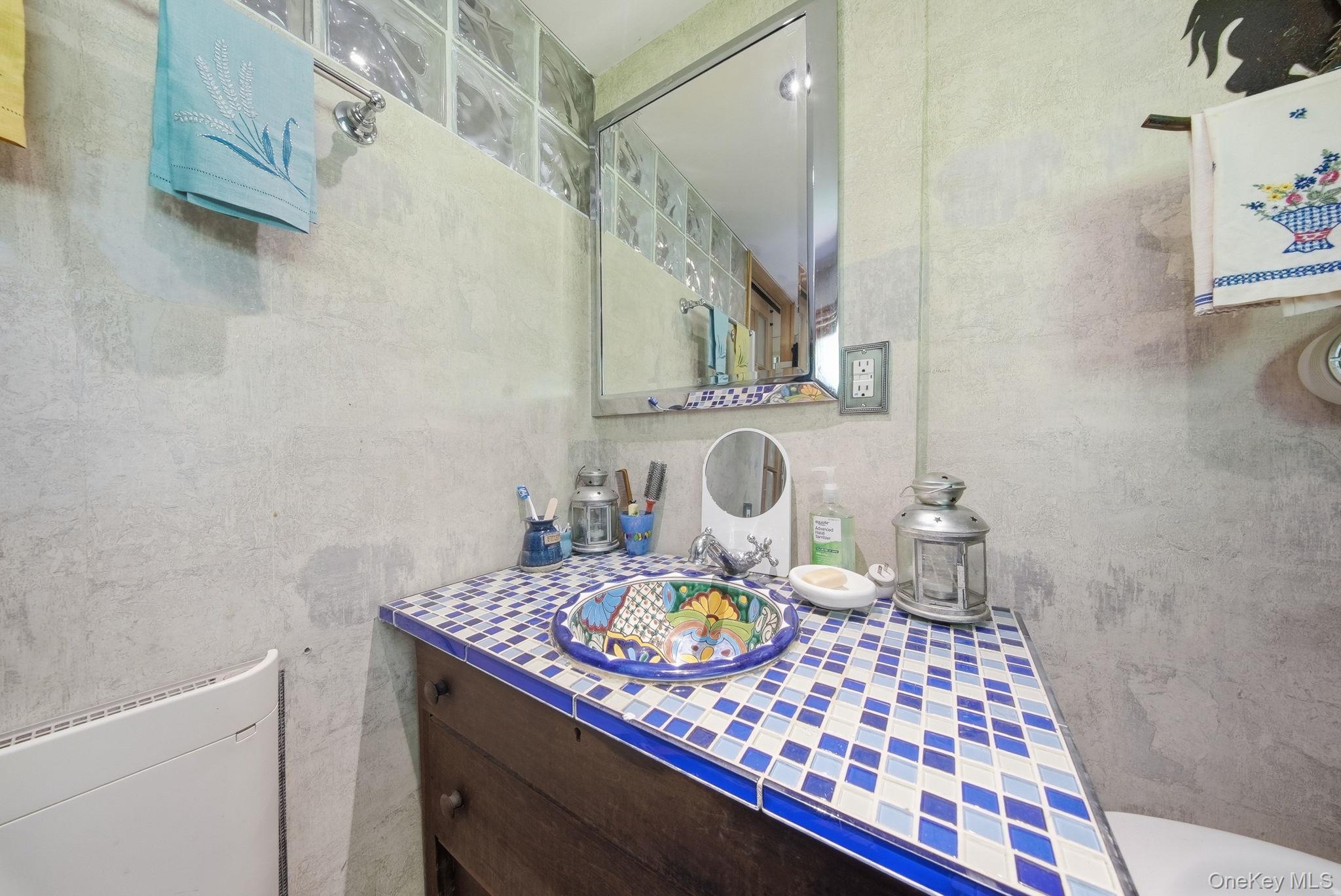 10 Church Road – For Sale photo 20