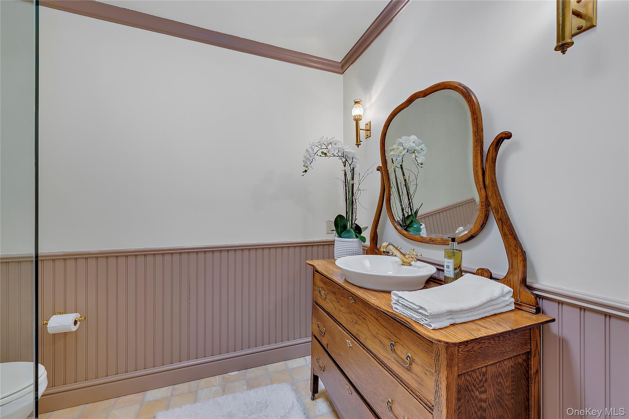 72 Old Mill River Road – For Sale photo 21