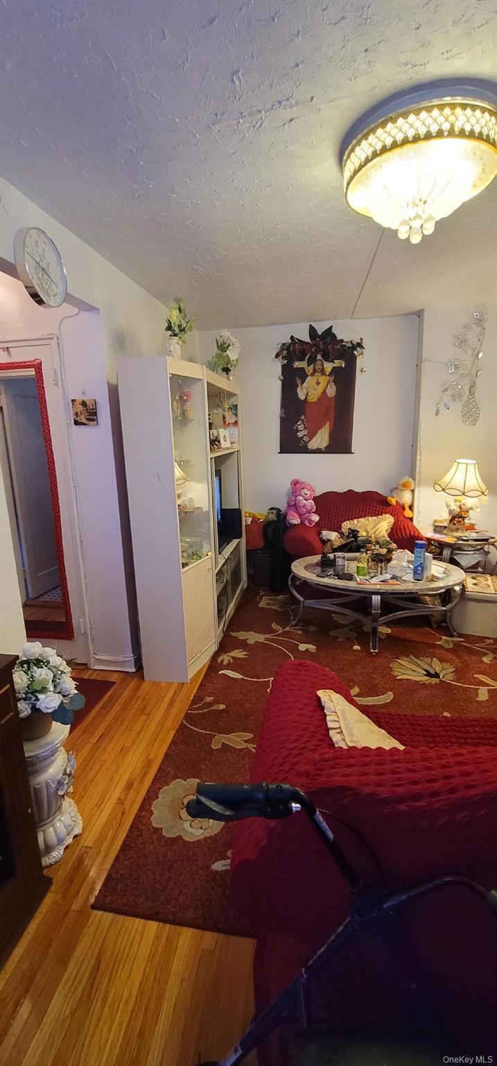 112-25 34th Avenue, Unit 2A photo 9