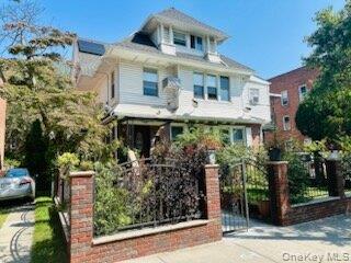 84-39 Lefferts Boulevard – For Rent