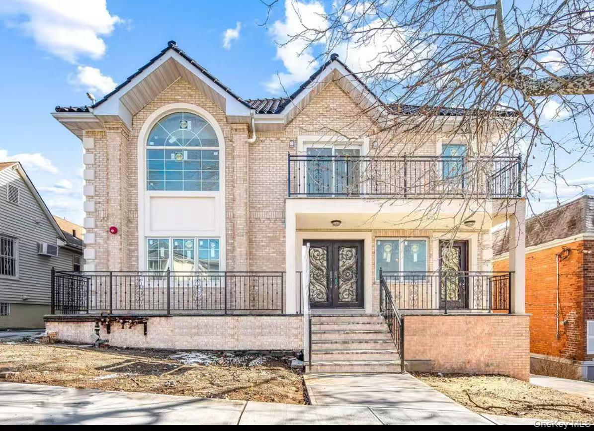 2563 125th Street – For Rent