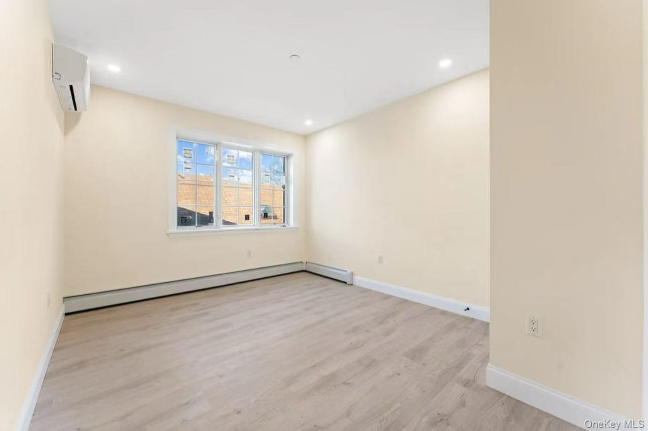 2563 125th Street – For Rent photo 6