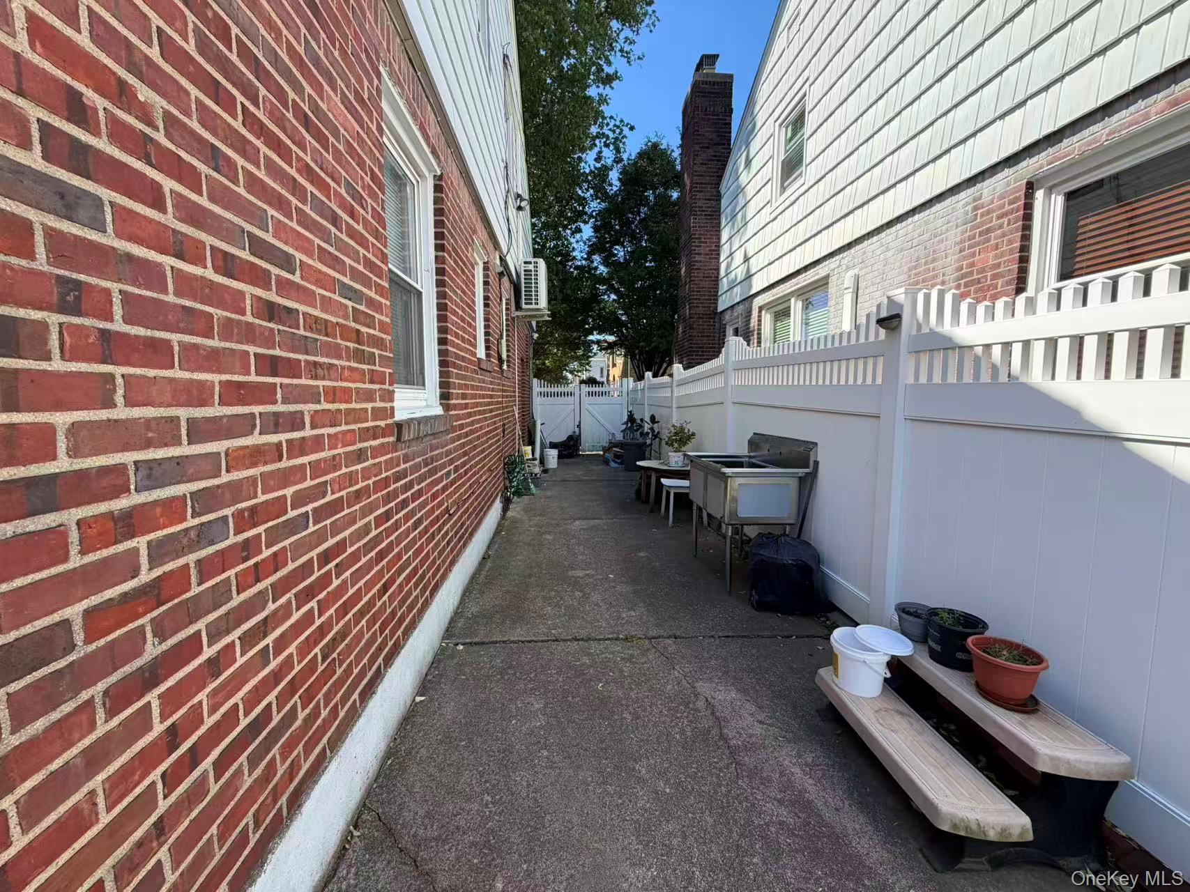 146-23 22nd Avenue – For Sale photo 3