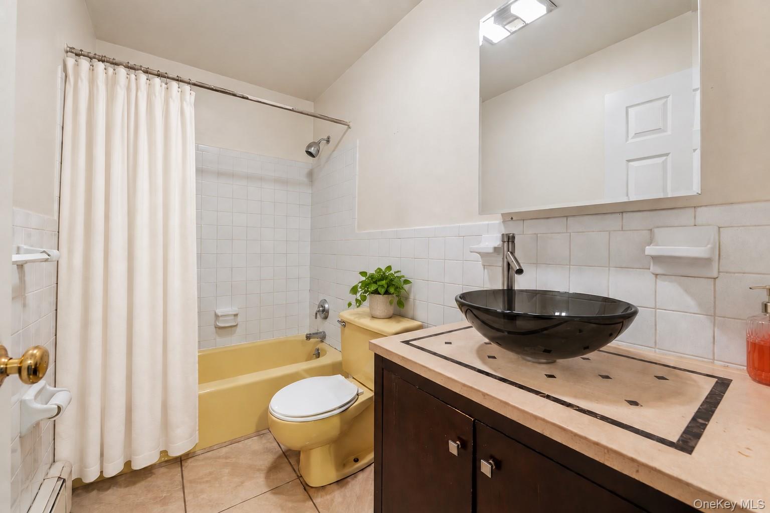 9 Dove Court, Unit Q photo 5
