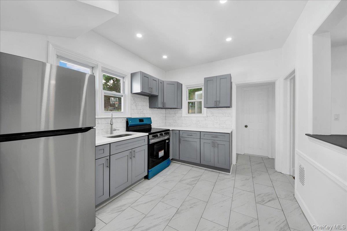 35 S Terrace Avenue – For Sale photo 27