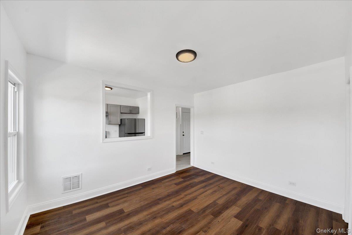 35 S Terrace Avenue – For Sale photo 7