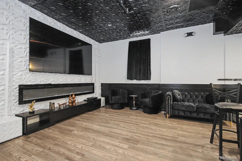 911 South Street – For Sale photo 44