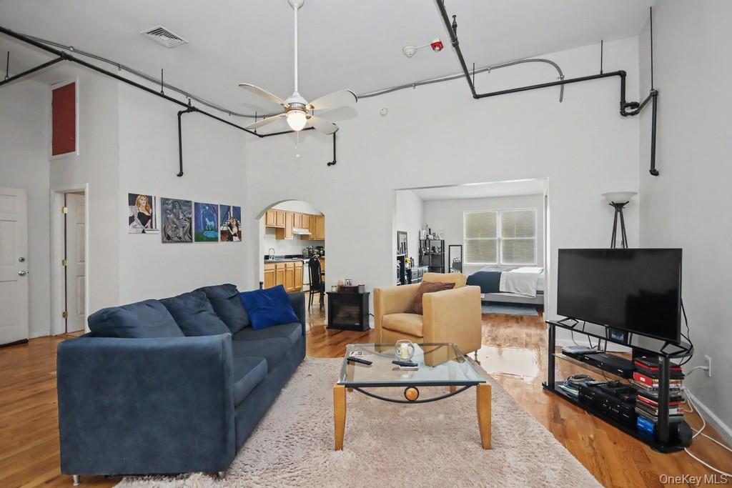 911 South Street – For Sale photo 17