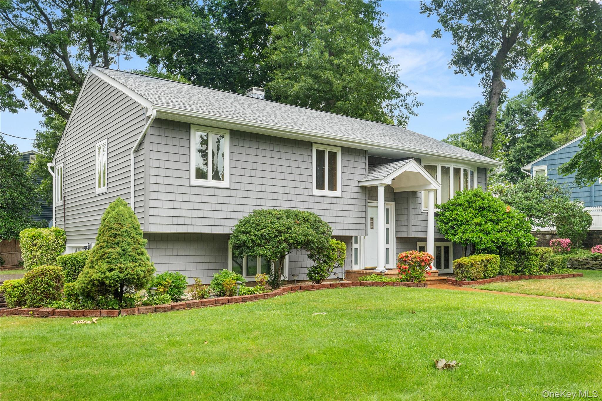142 Mohican Avenue – For Sale photo 2