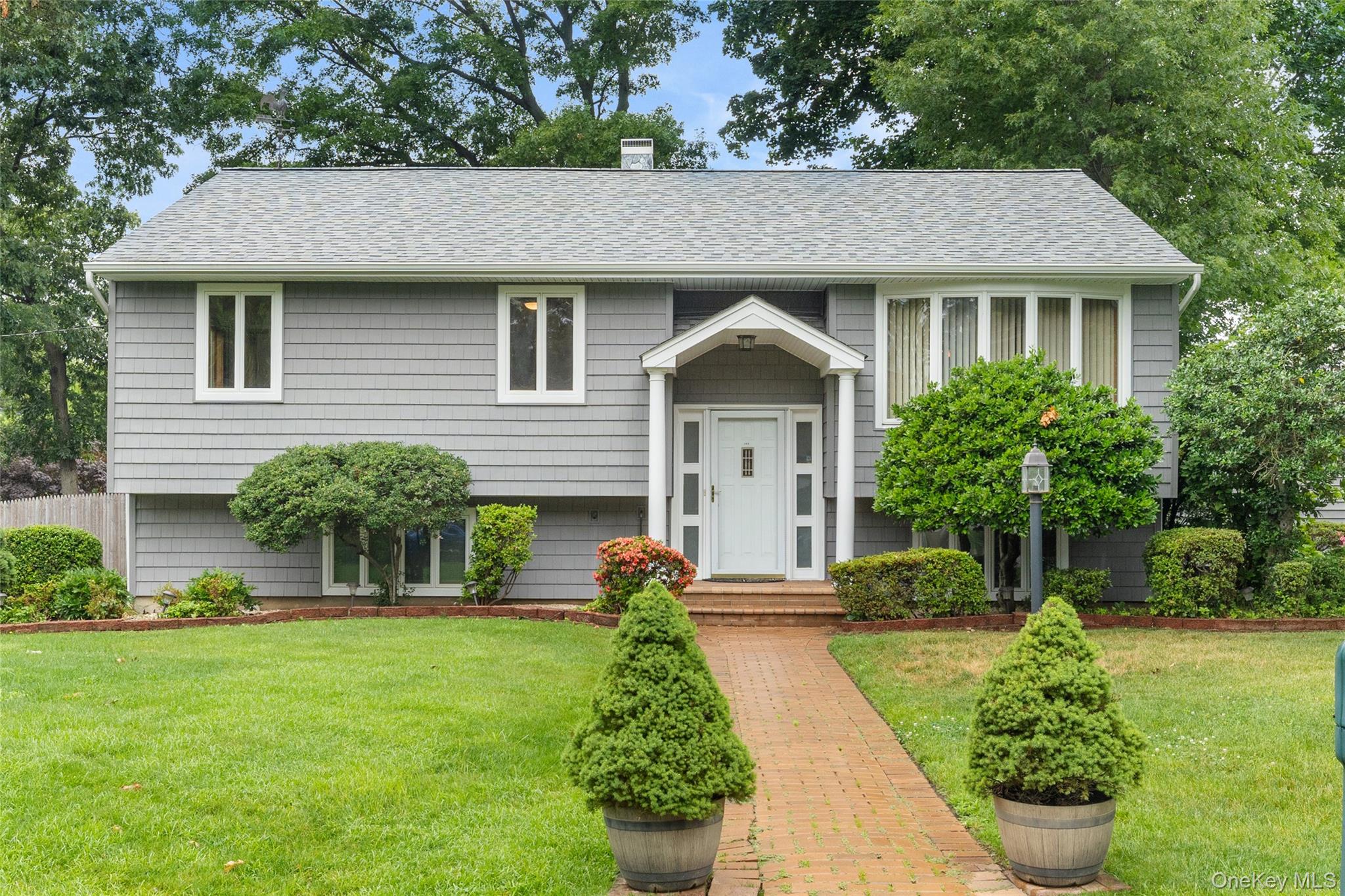 142 Mohican Avenue – For Sale