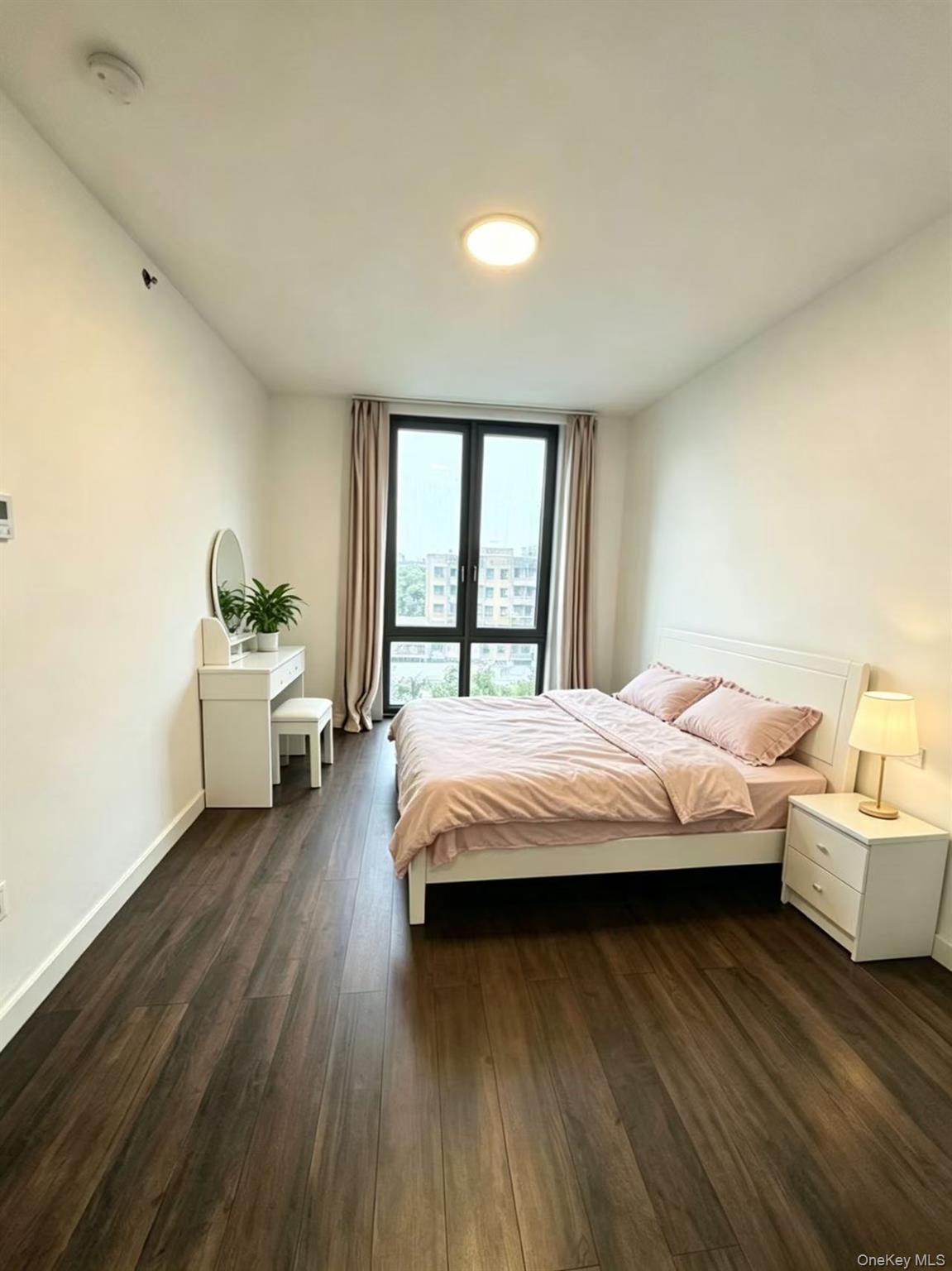 144-27 Sanford Avenue, Unit 6L photo 4