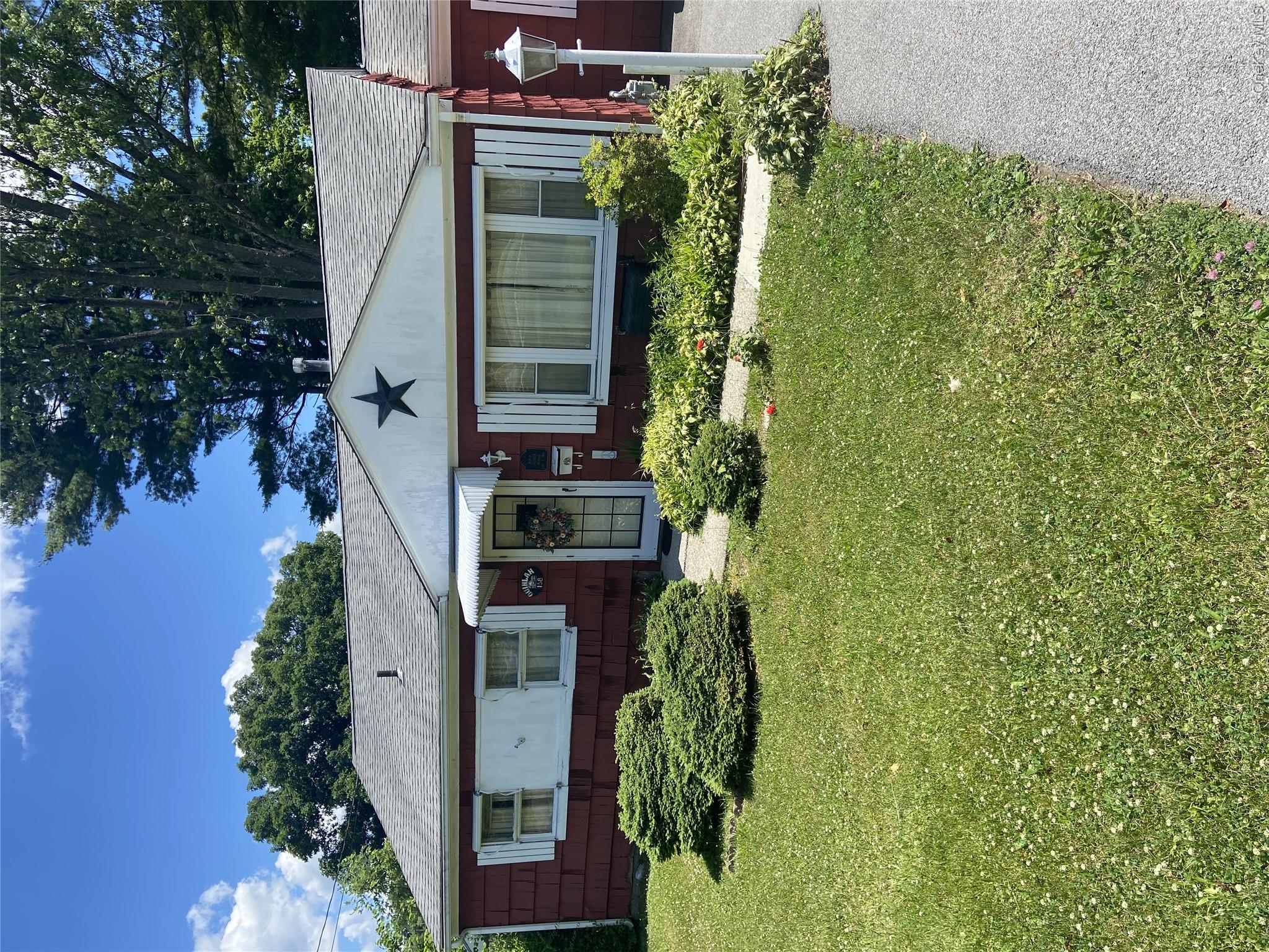 158 Violet Avenue – For Sale