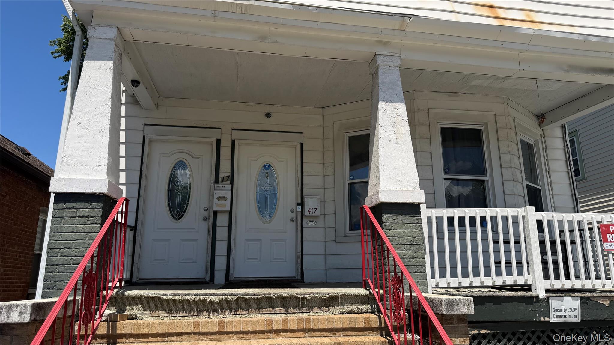 417 Baker Street, Unit B