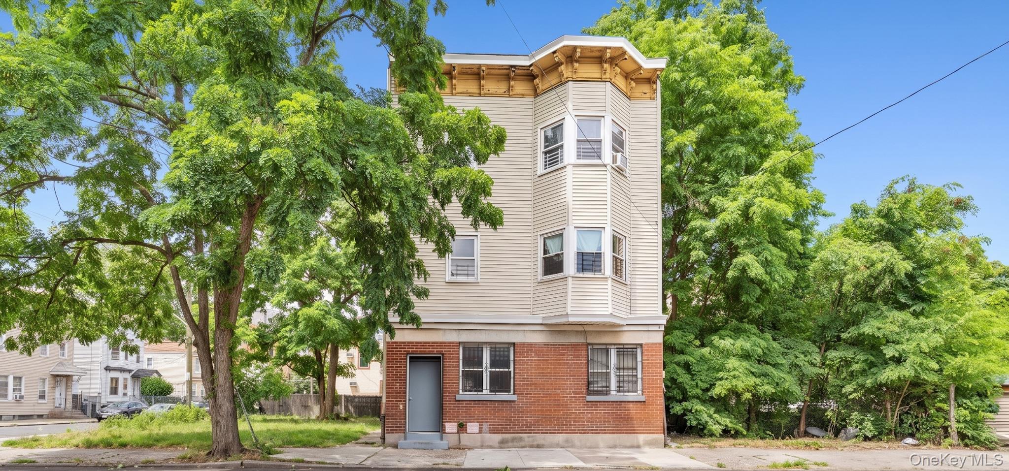 113 Herriot Street – For Sale