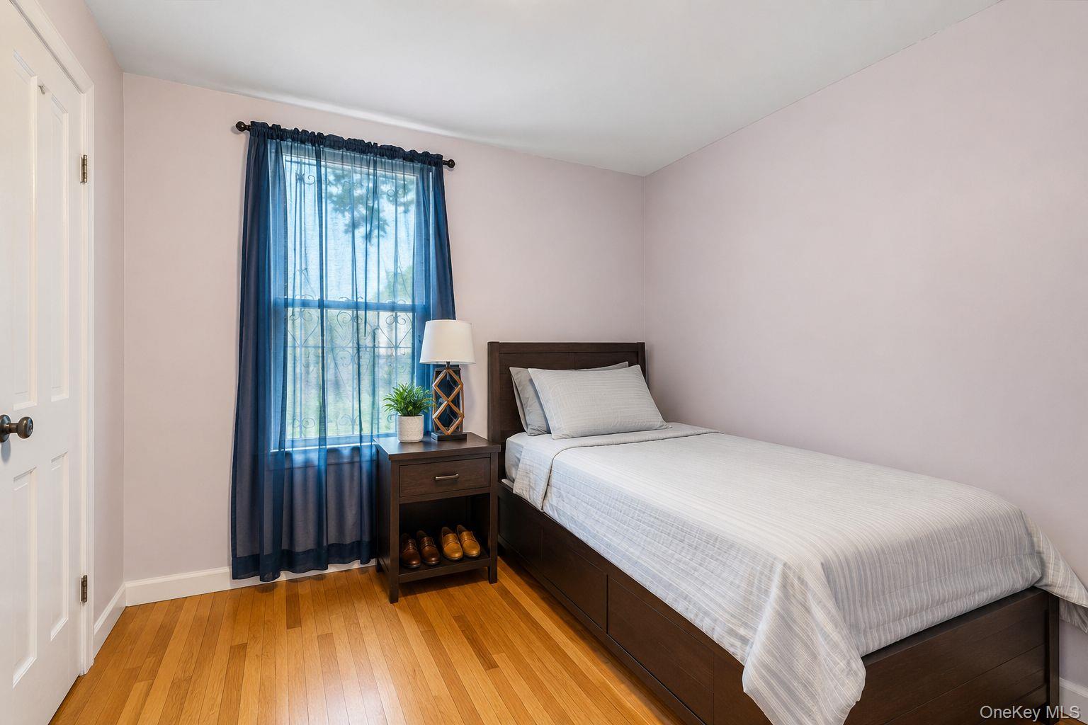 708 Snediker Avenue – For Sale photo 11