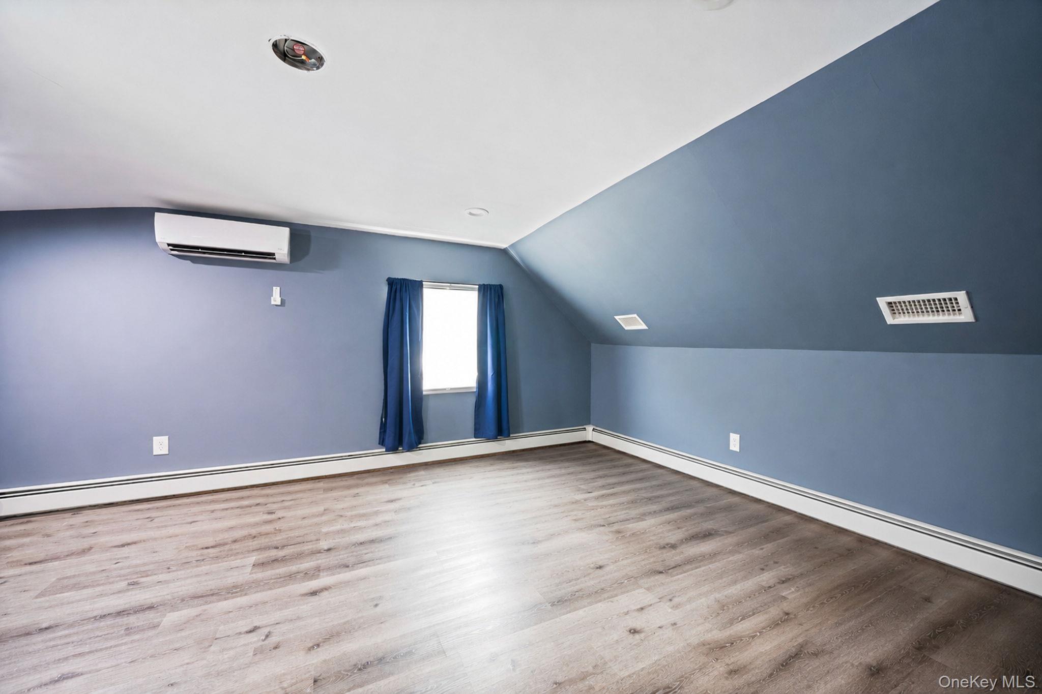 14 Benmor Court – For Sale photo 14