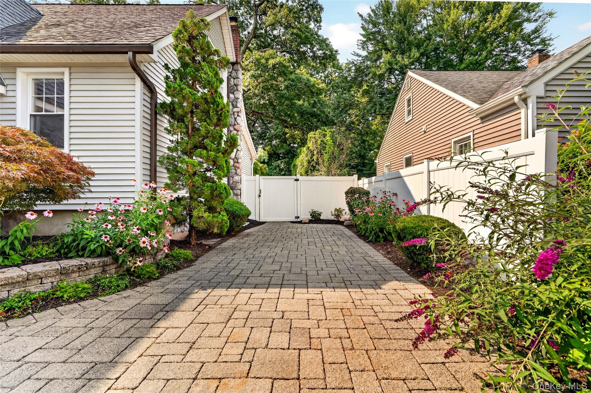15 W Palisades Avenue – For Sale photo 45