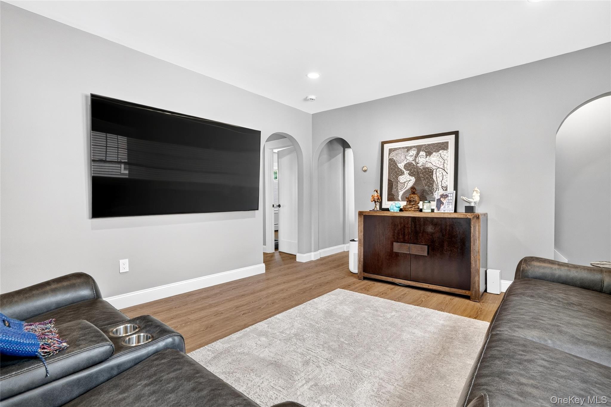 15 W Palisades Avenue – For Sale photo 7