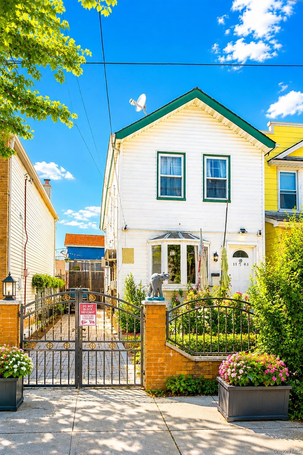 11403 111th Avenue – For Sale