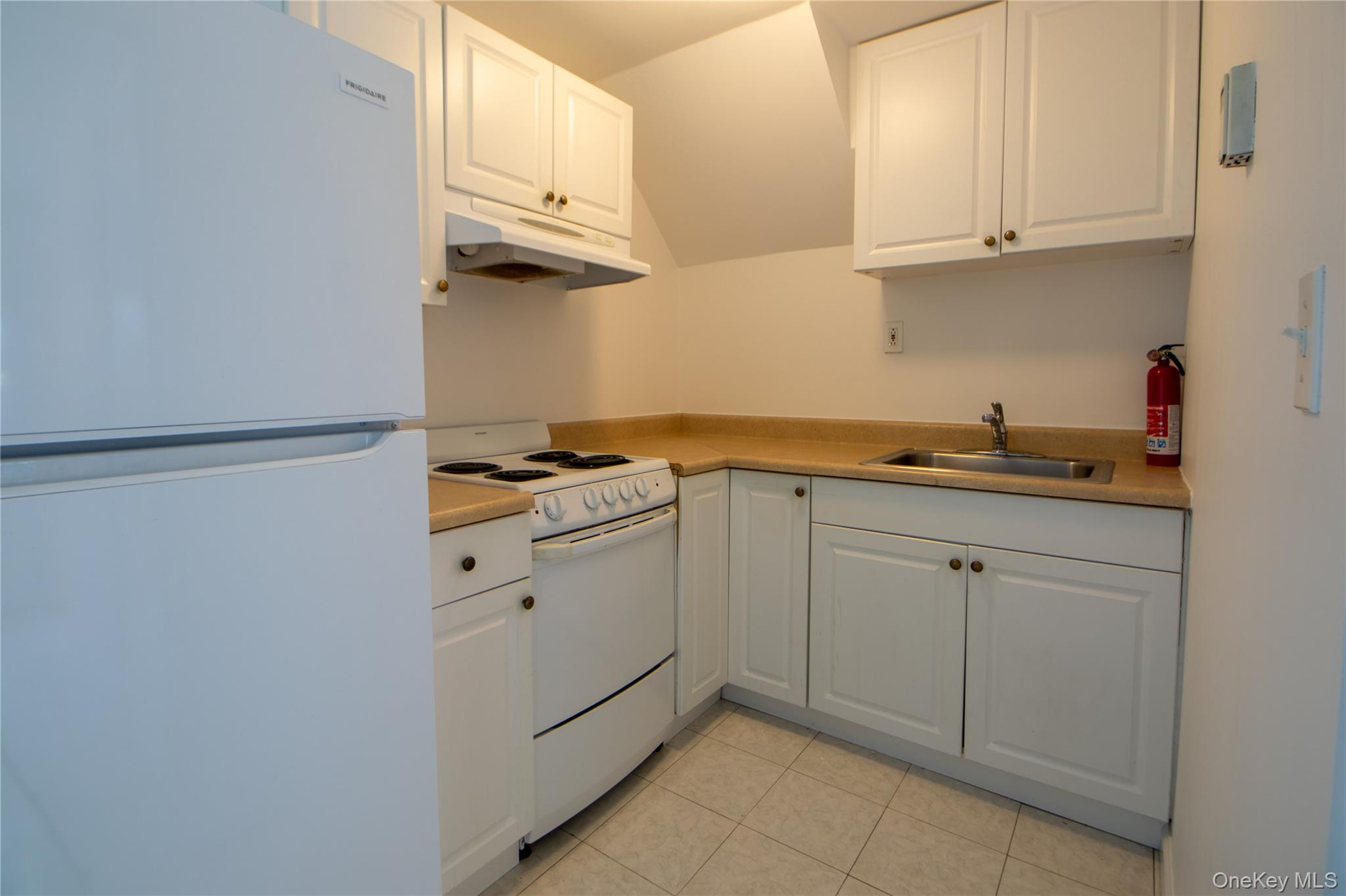 31 Cherrywood Drive – For Rent photo 5
