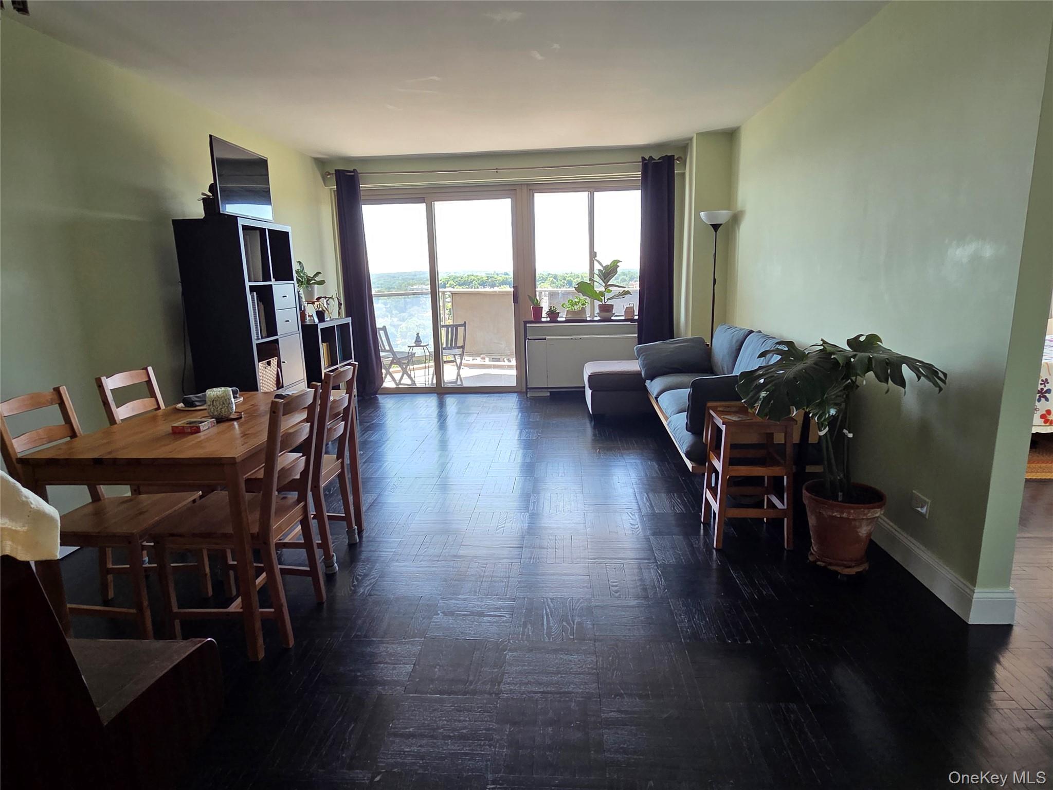 18-15 215th Street, Unit 16 C photo 7