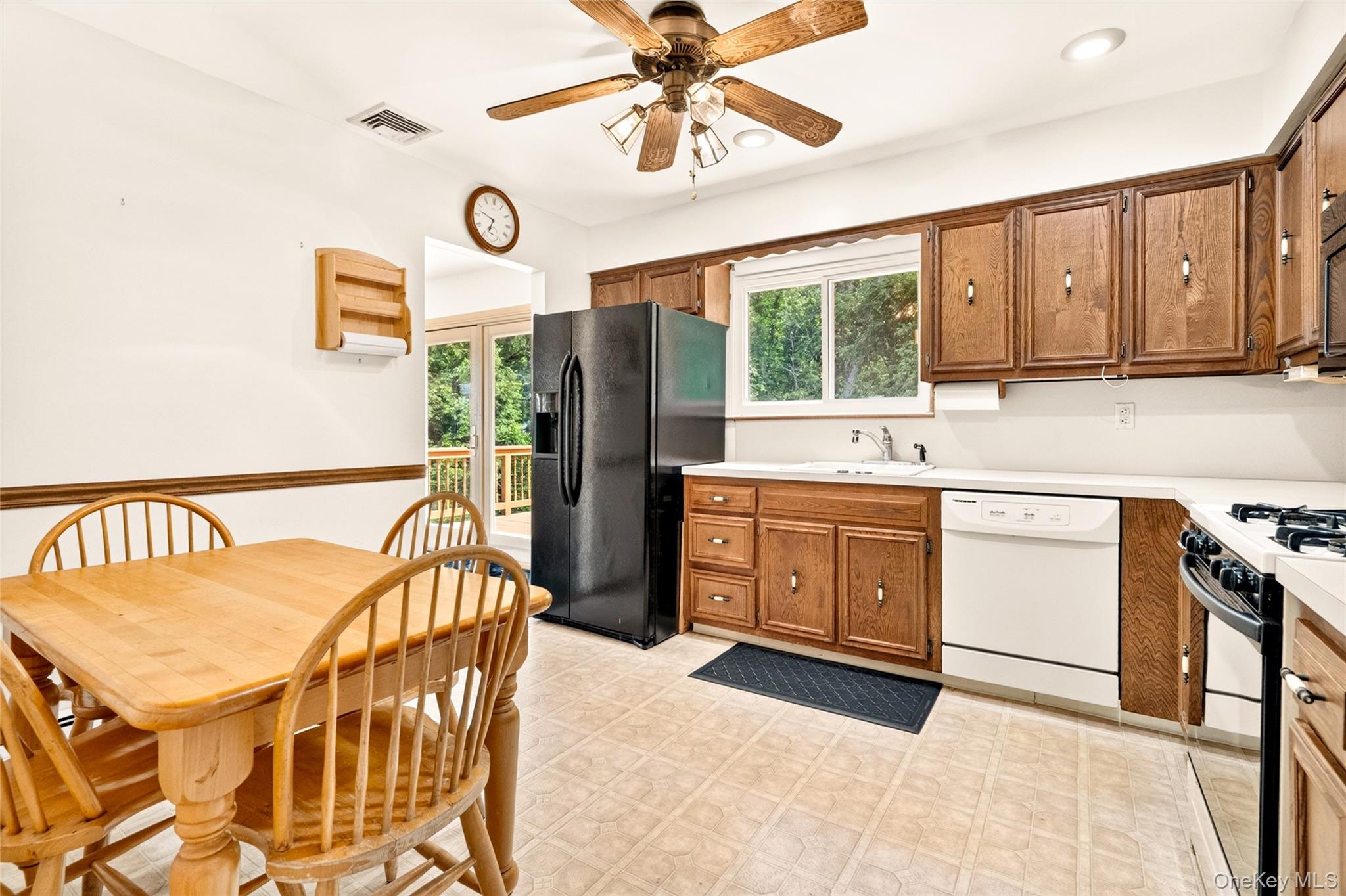 10 Lighthouse Court – For Sale photo 21