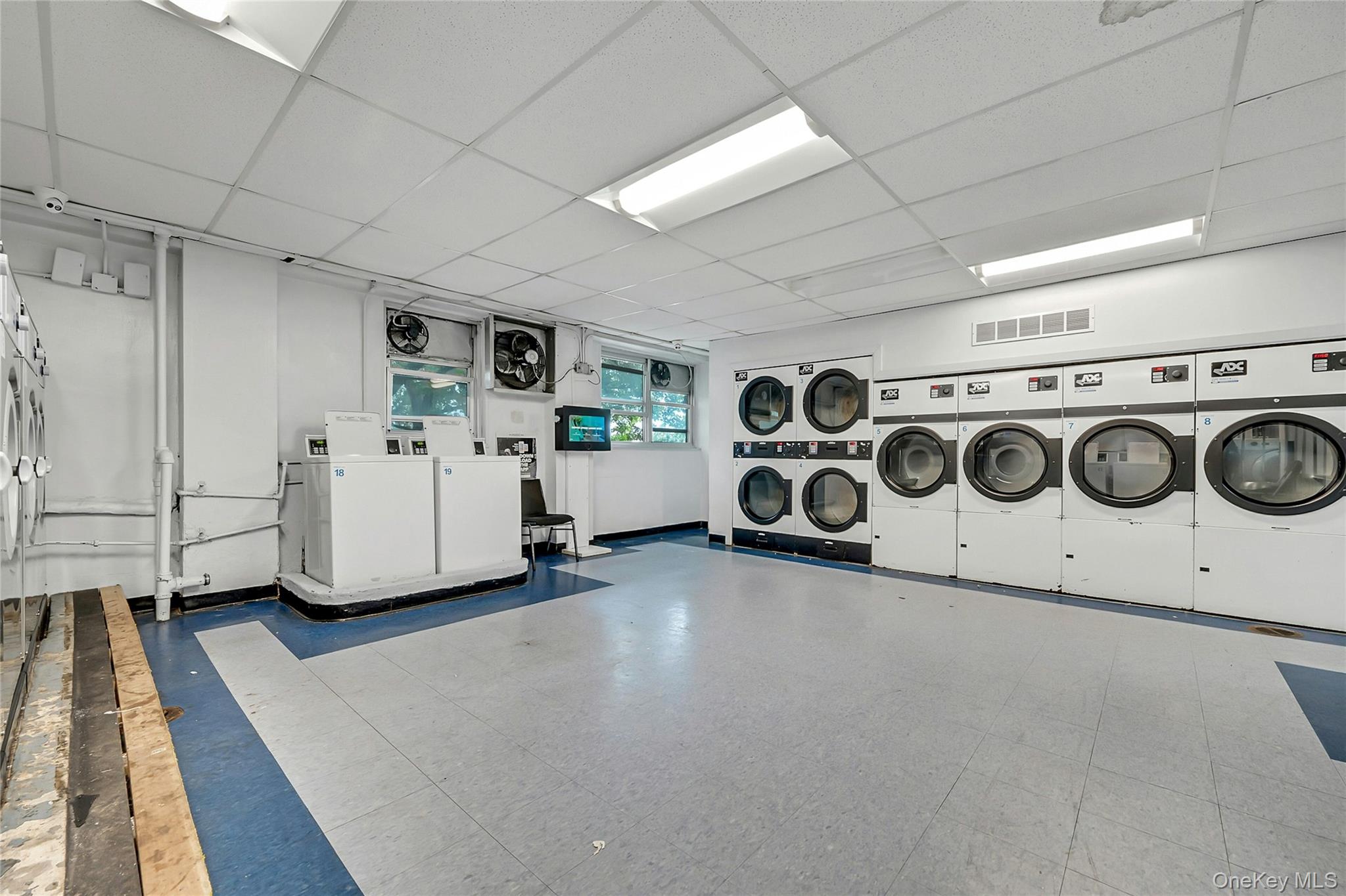 555 Kappock Street, Unit 9J photo 34
