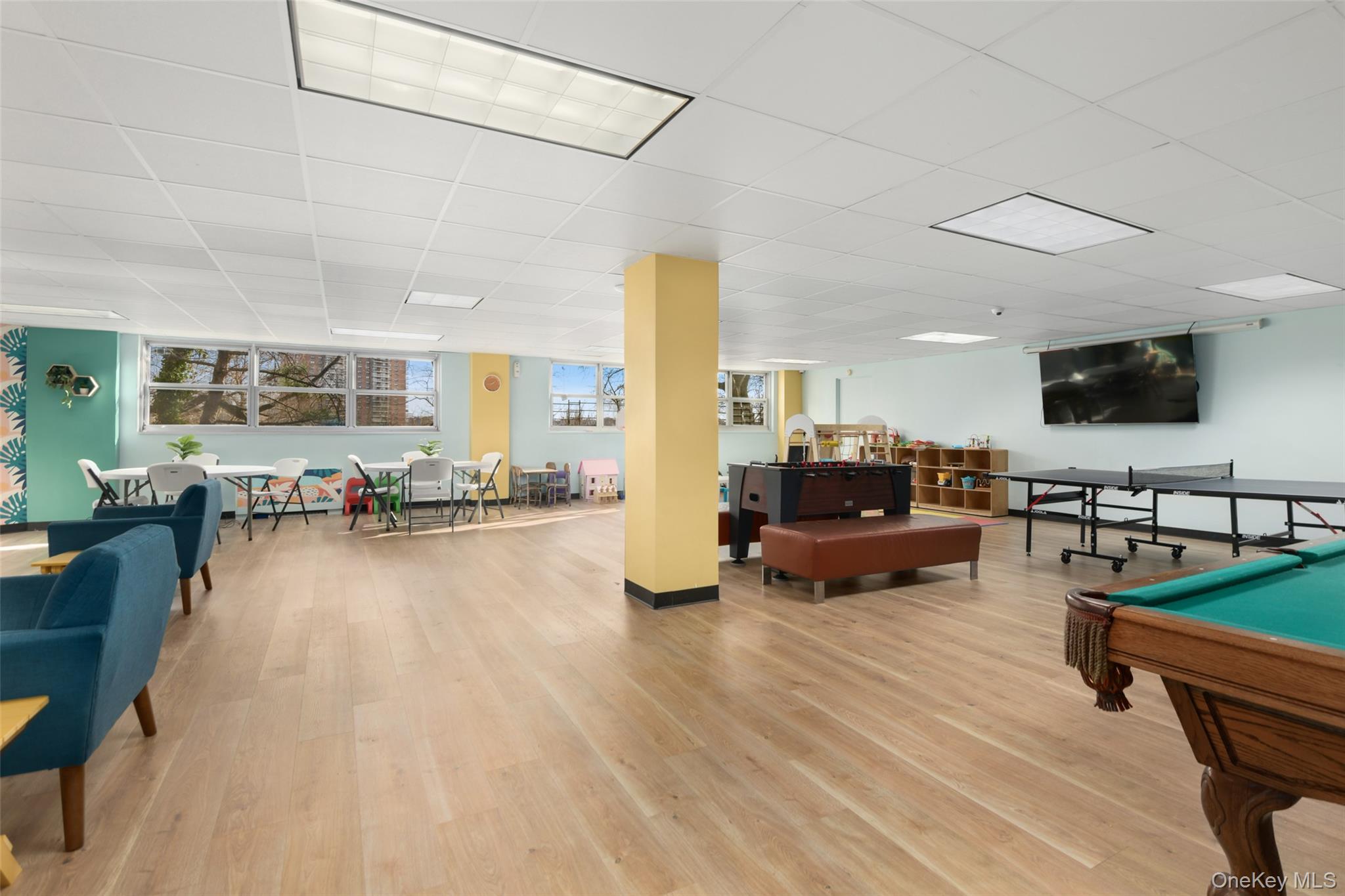 555 Kappock Street, Unit 9J photo 43