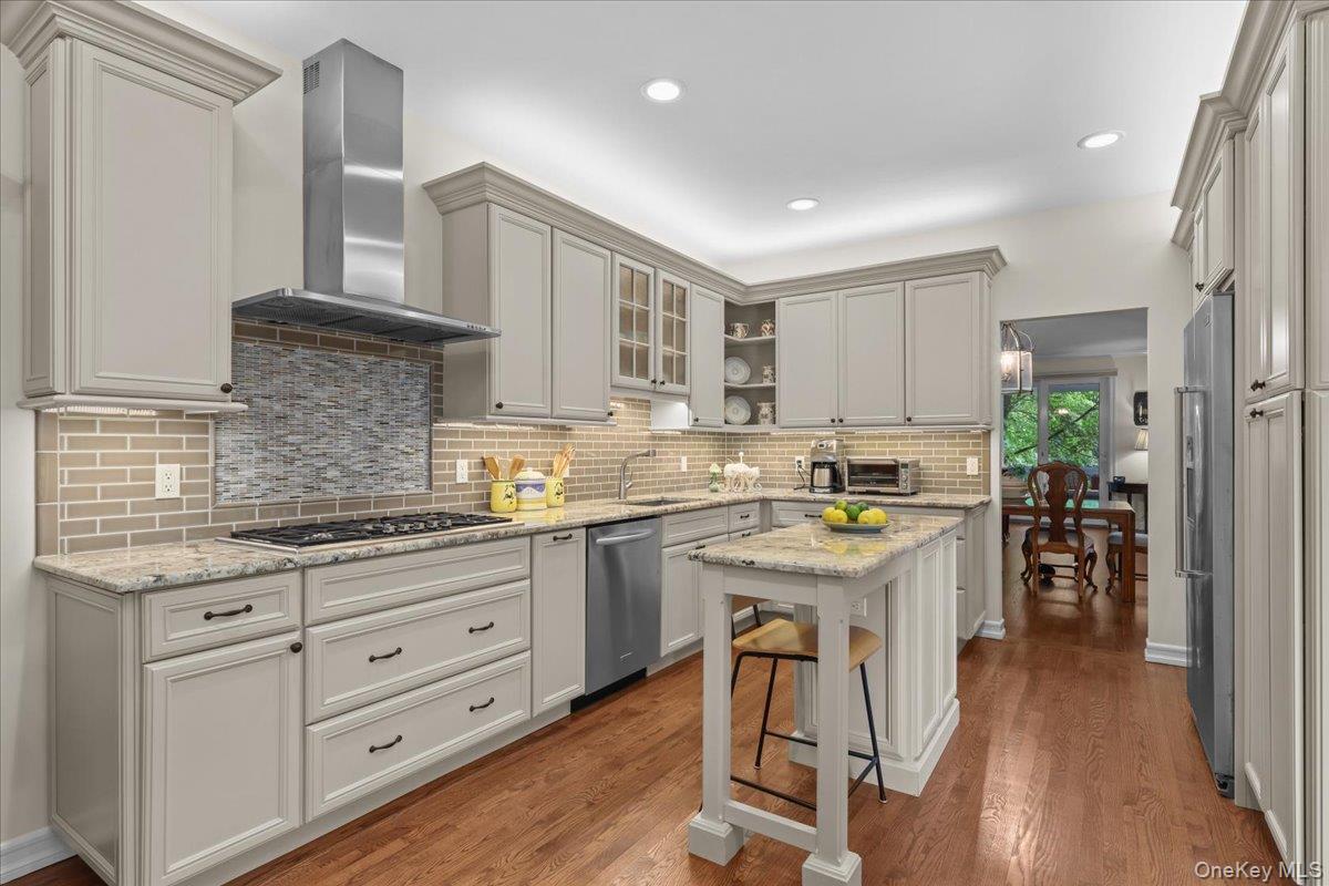 18 Brookview Drive – For Sale photo 6