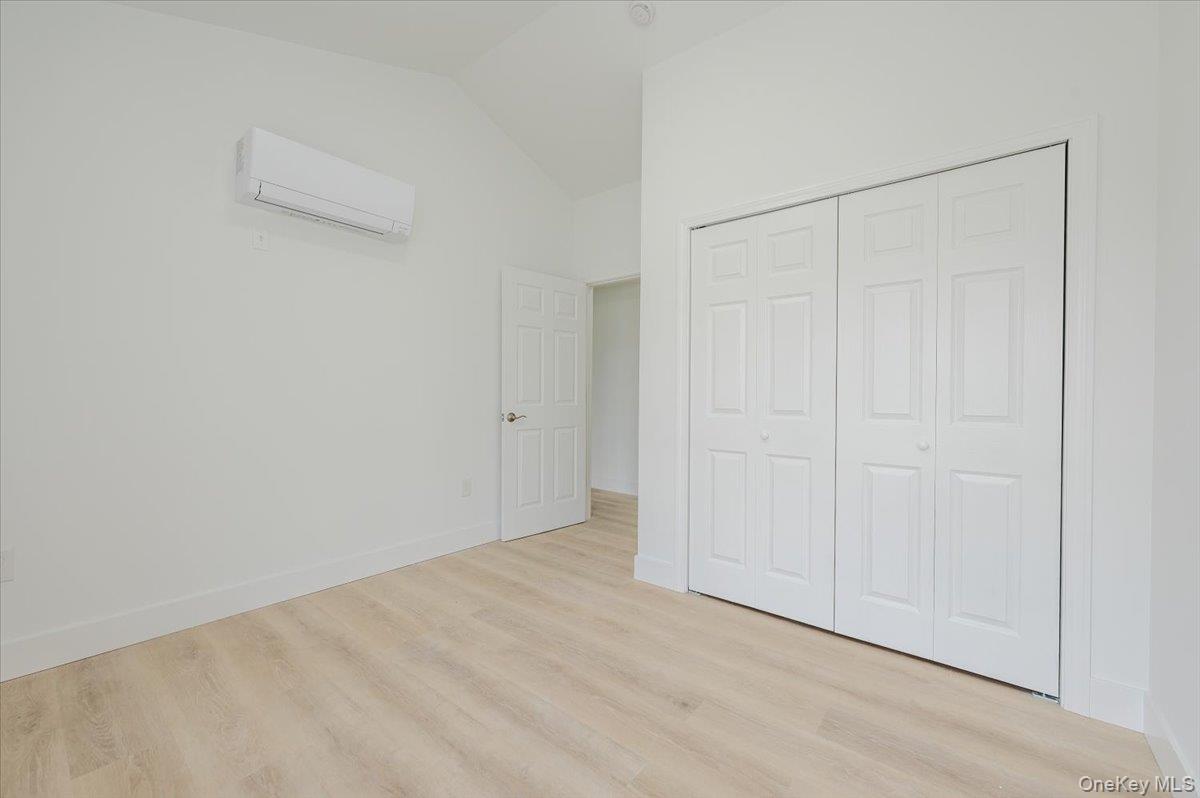 3039-3041 Young Avenue – For Sale photo 18