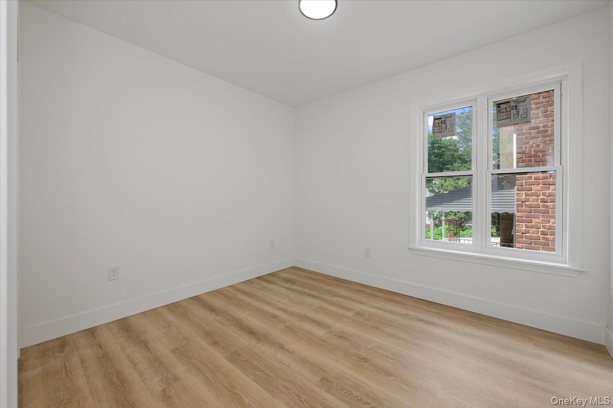 3039-3041 Young Avenue – For Sale photo 8